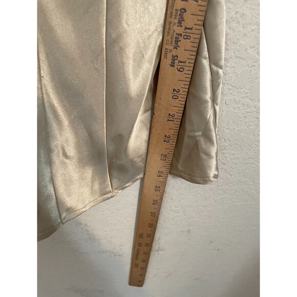 Takara Satin Babydoll Tank Top Size Large Champagne Beige Y2K Shiny Camisole - Picture 4 of 7